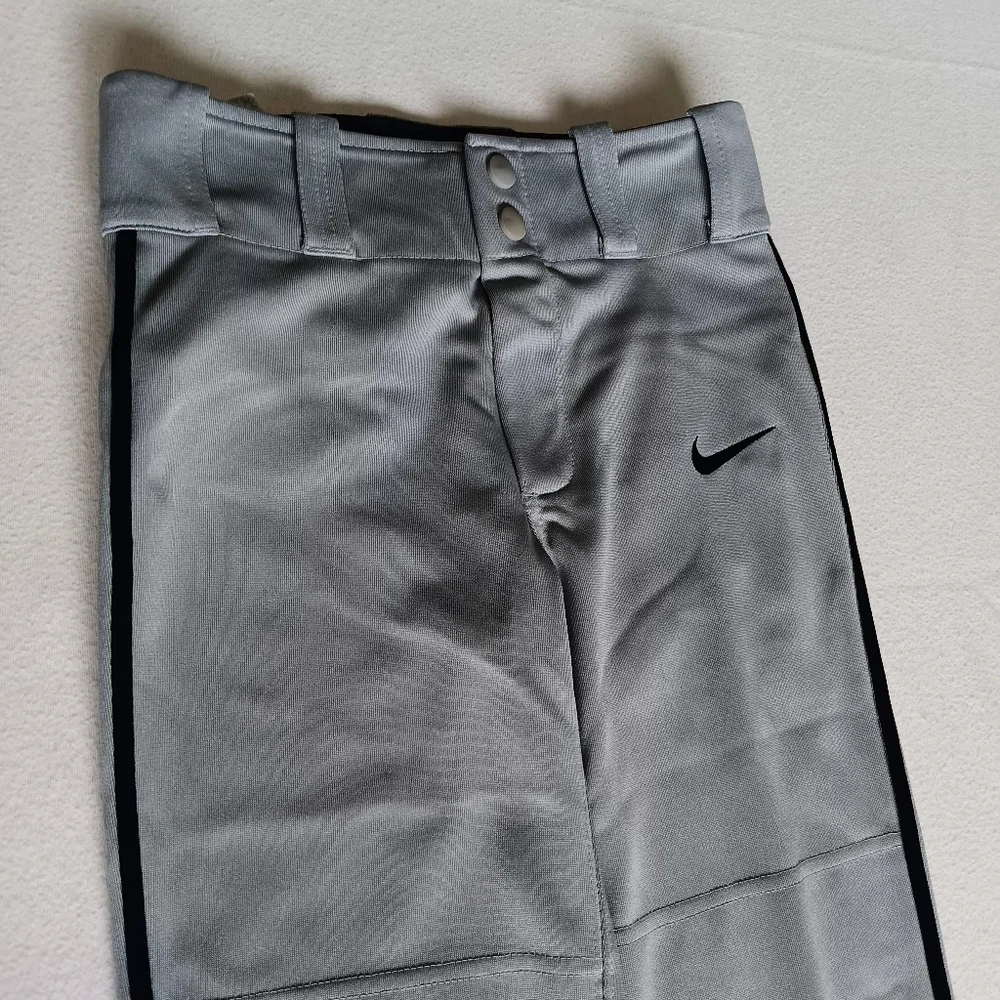 Nike Dri-Fit Sz XS Basball Gray&Black Kids Pants (Staining On Knees...see Photos